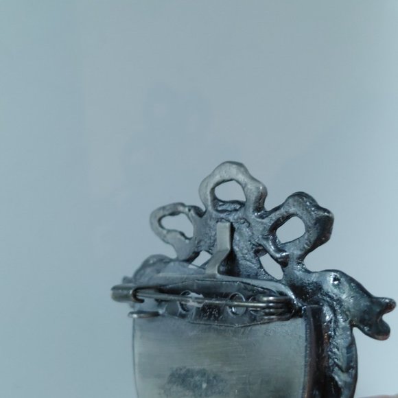 Vtg Victorian Style Heart and Roses Brooch Pewter Gray - Picture 5 of 5